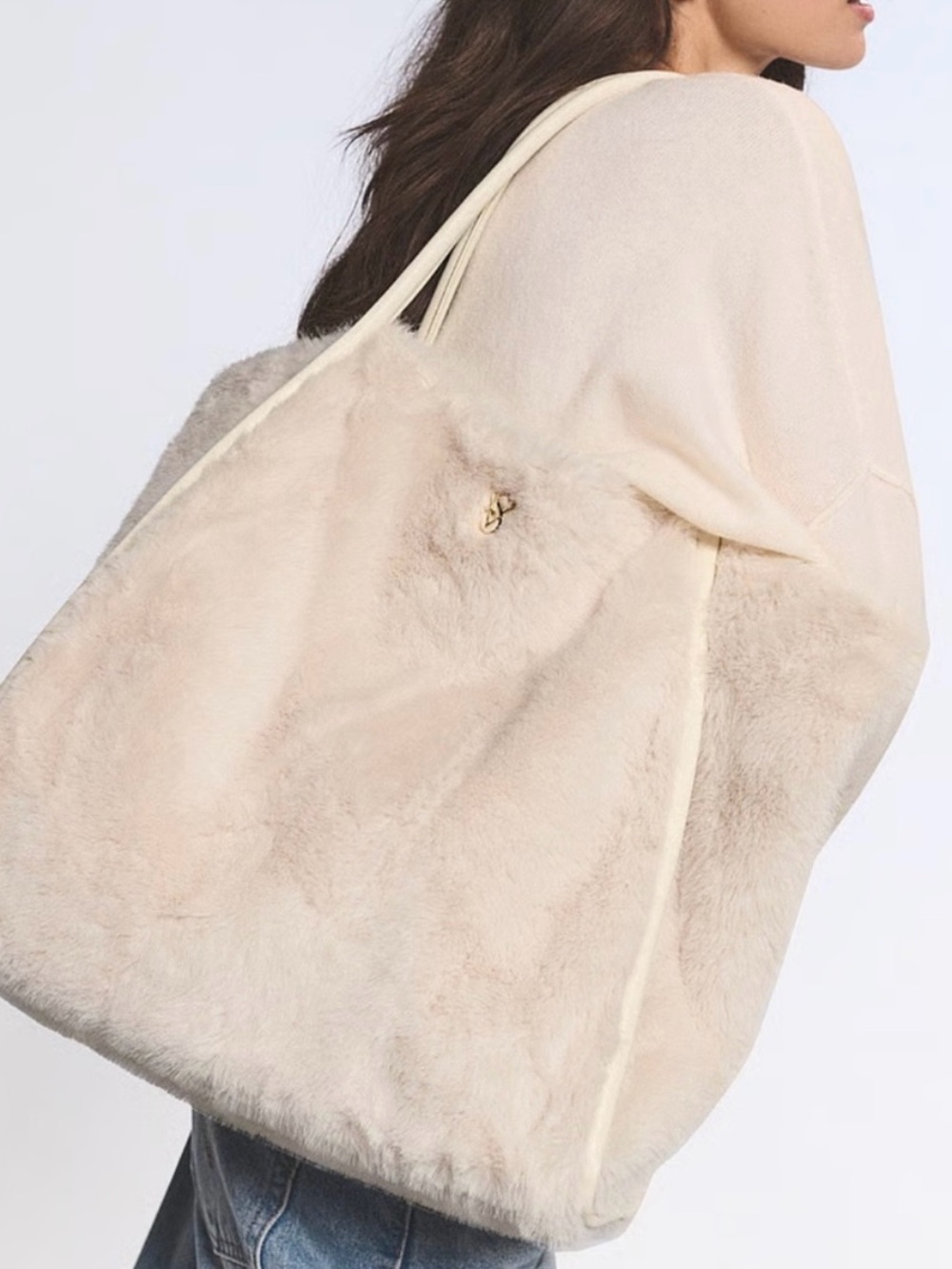 Victoria's Secret Cream Faux Fur Tote Bag Cozy Winter Luxury Large Shoulder Bag
